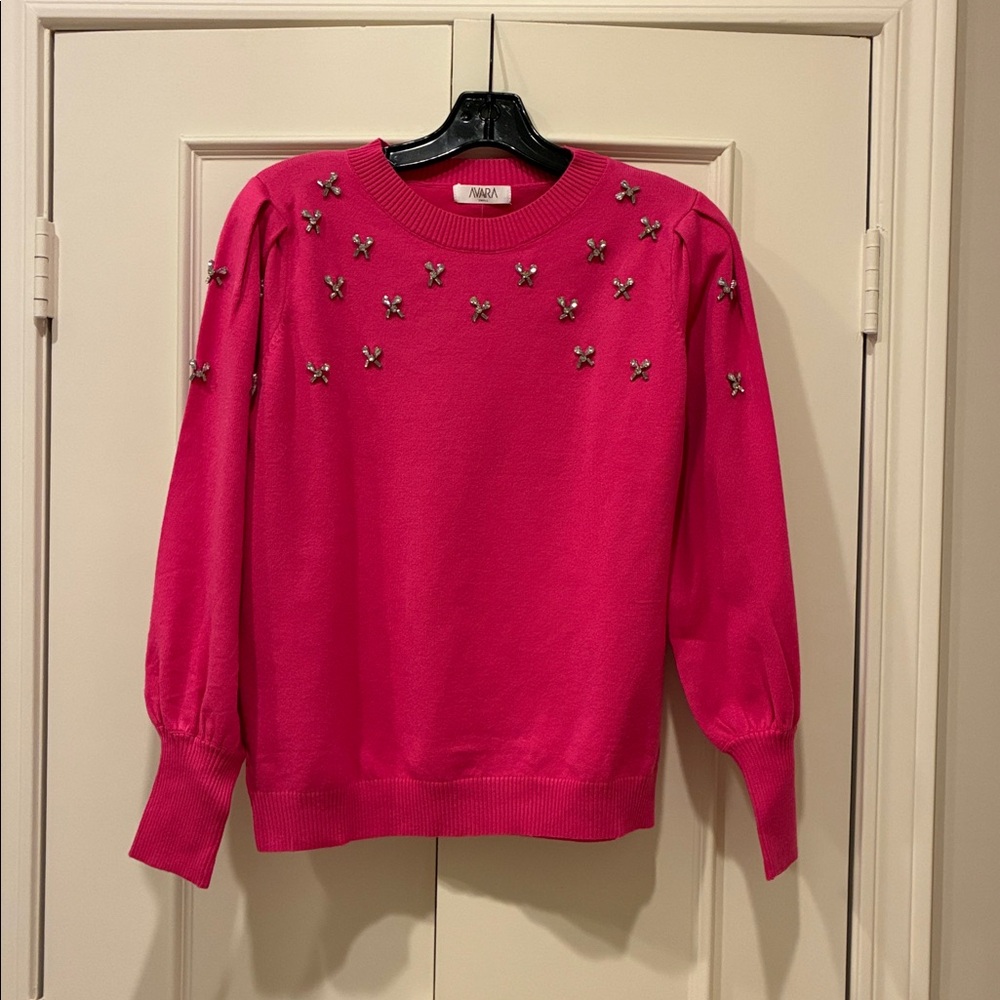 Avara Sweater